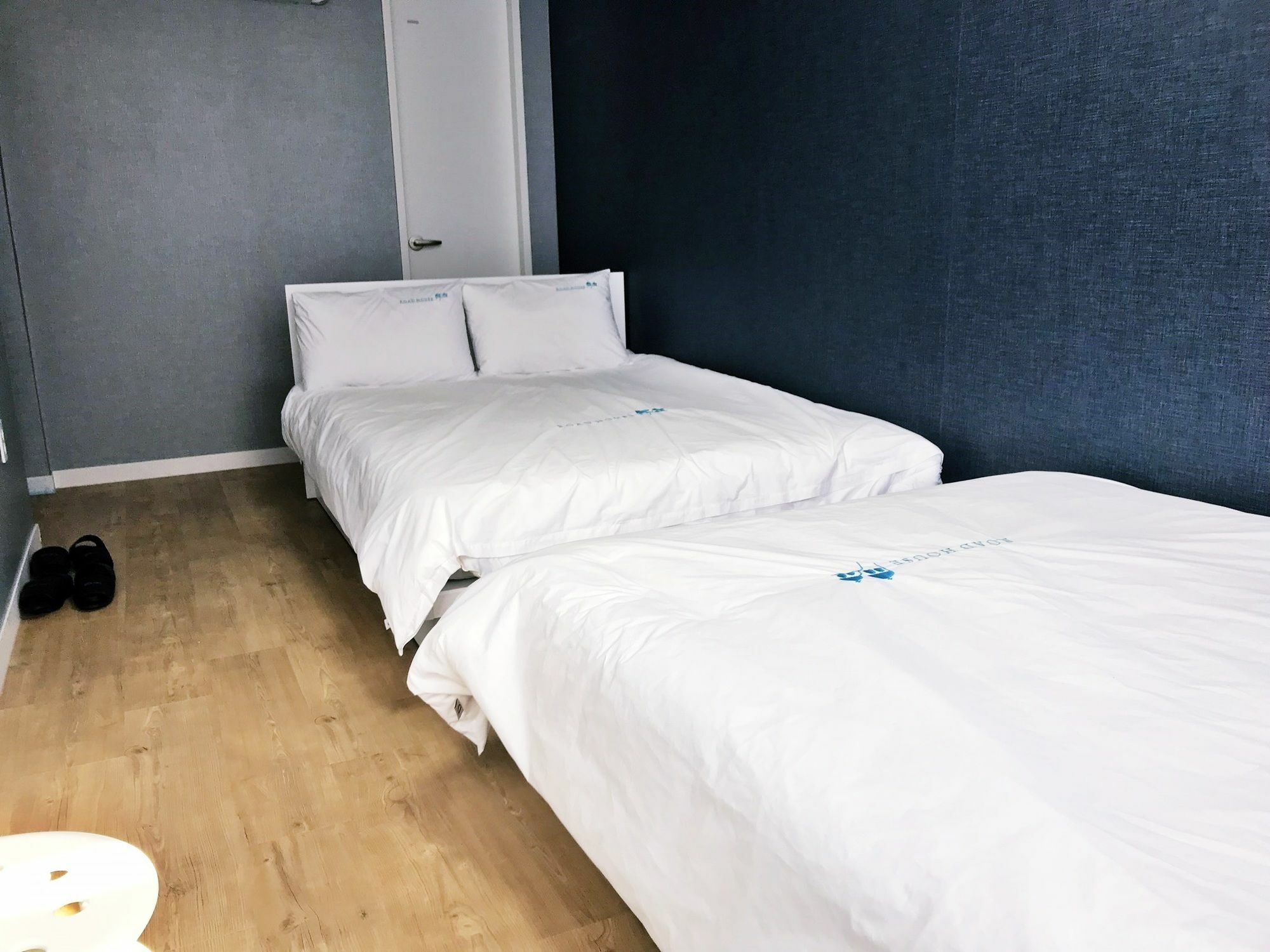 Hotel Roadhouse Hongdae Shinchon Seul Zewnętrze zdjęcie