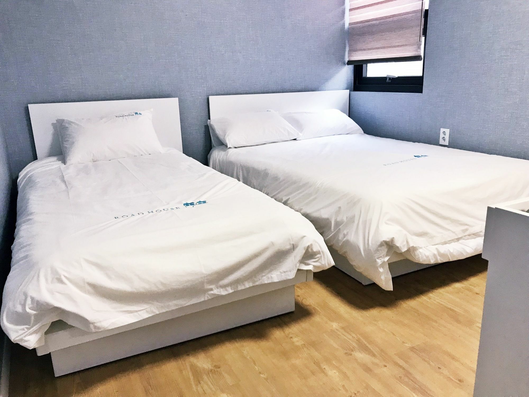 Hotel Roadhouse Hongdae Shinchon Seul Zewnętrze zdjęcie